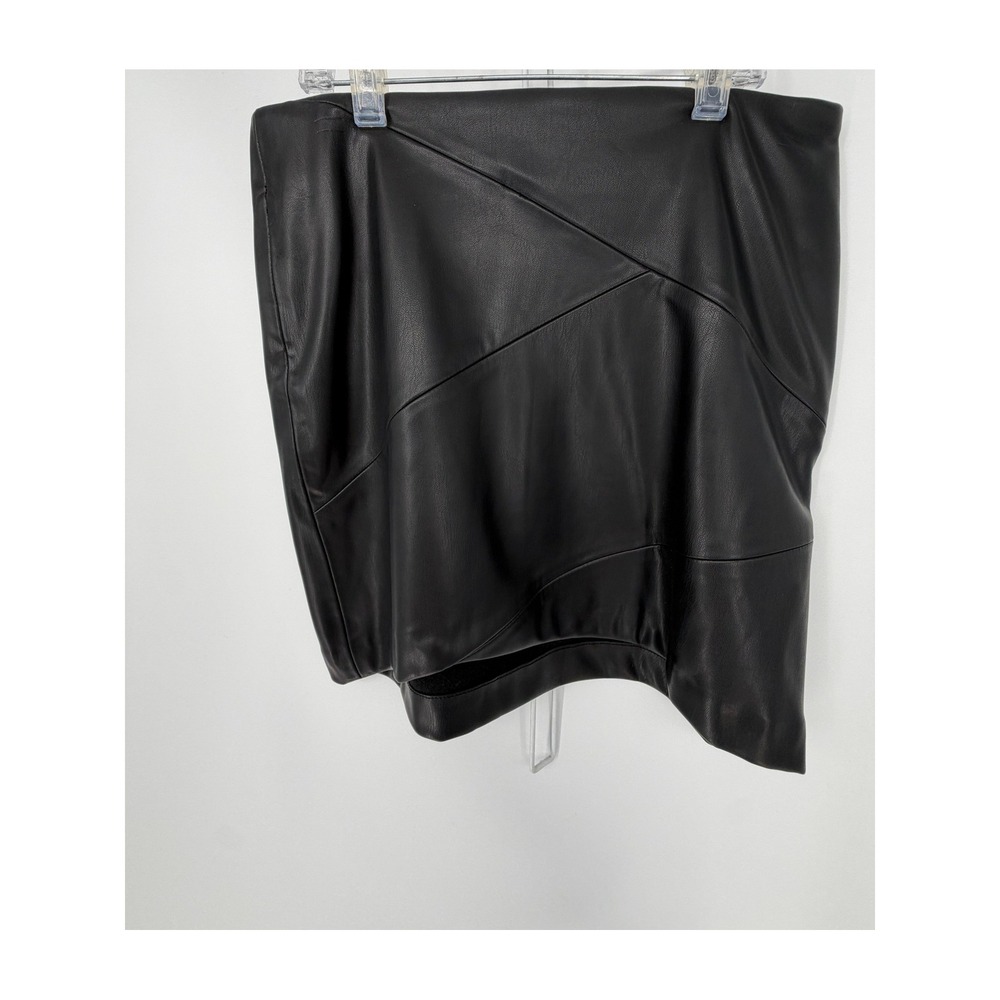 Zara Faux Leather Mini Skirt Womens Small Black Asymmetric Seam Edgy Streetwear